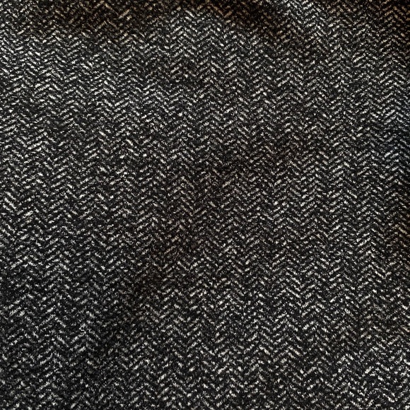 Lululemon wunderunder crops size 8 - Picture 3 of 6